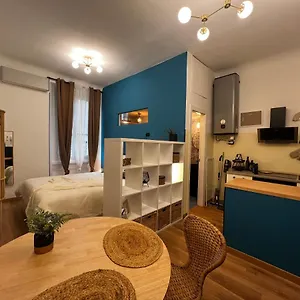 Regina Ai Navigli - Sky Tv, Wifi And Breakfast Box Milano